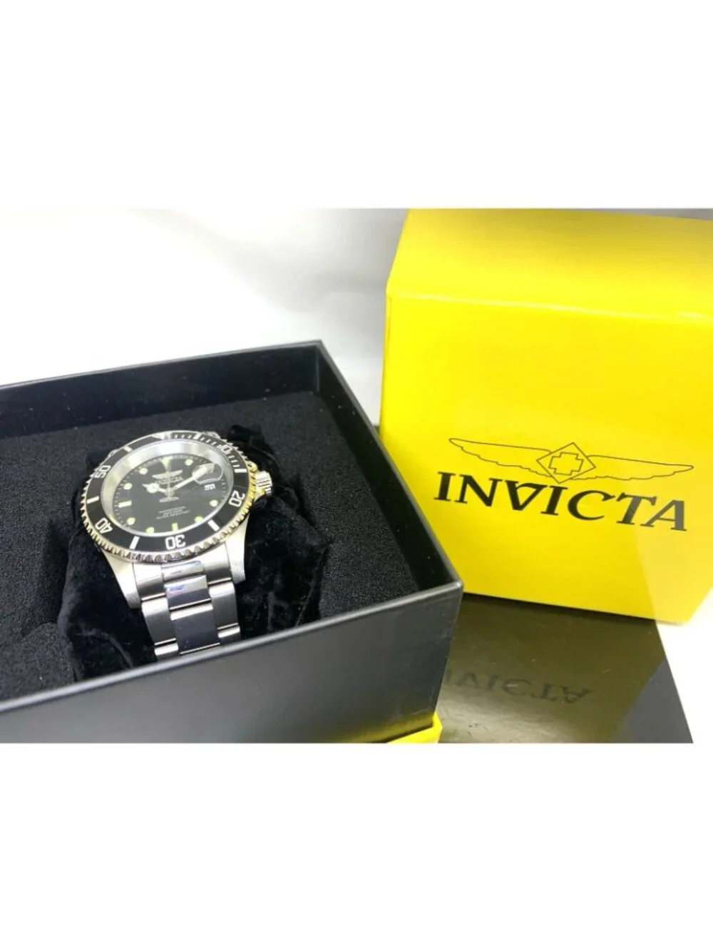 Invicta Mens Watch 26970 Pro Diver Quartz Black Dial Silver Stainless Steel 40mm